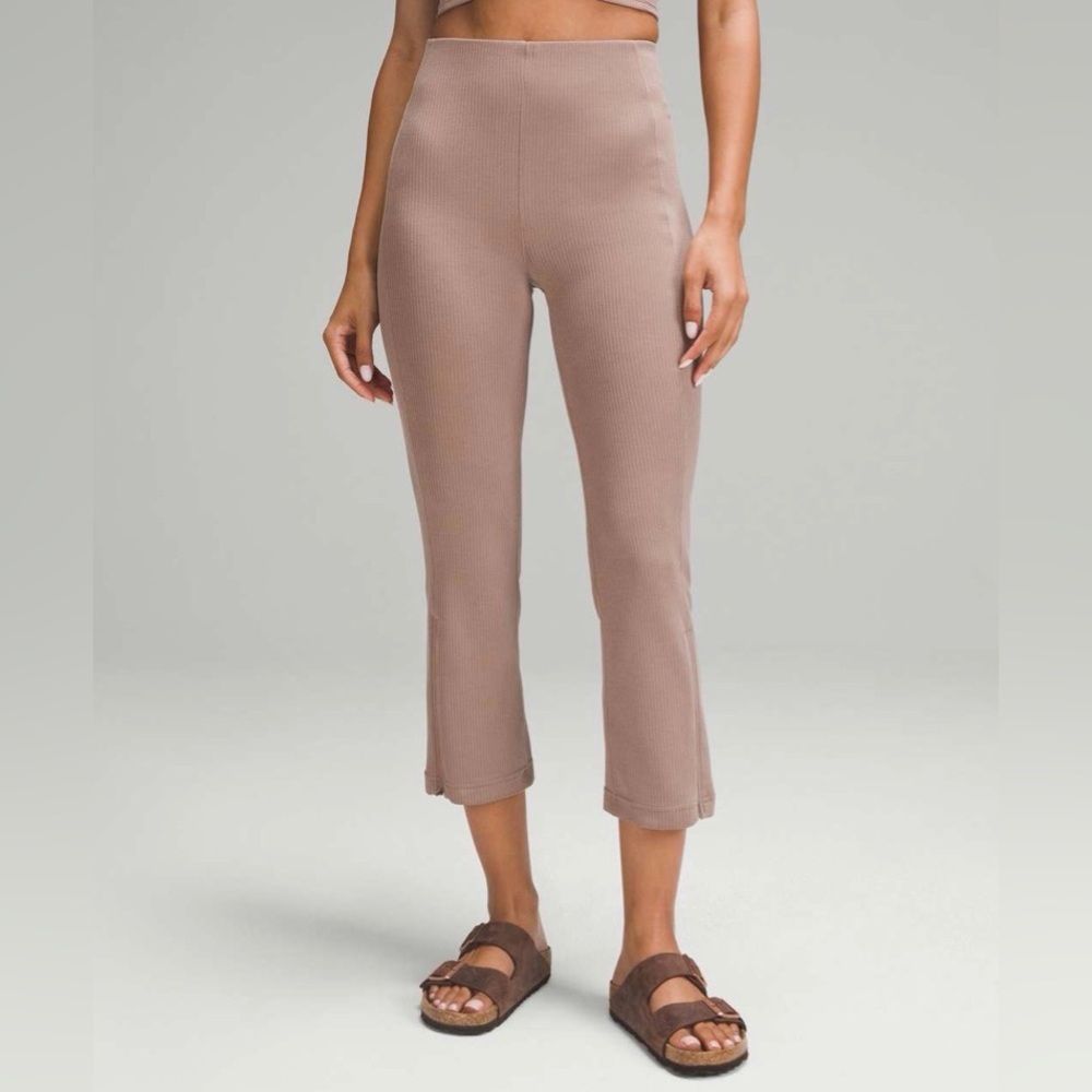 Lululemon Ribbed Softstreme Zip-Leg Cropped Pant 25” Taupetastic Women’s size 6